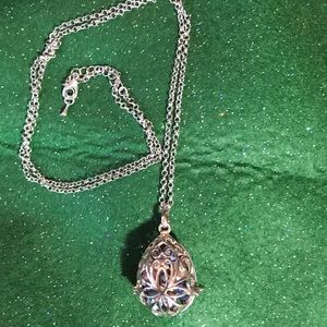 Teardrop Diffuser Necklace